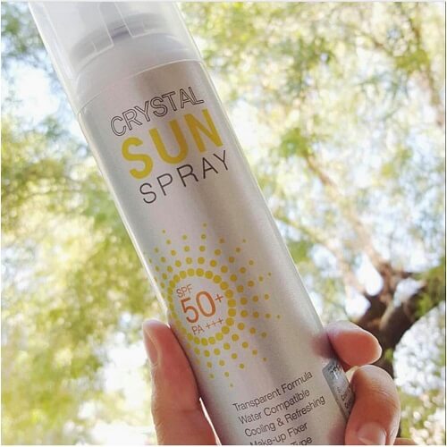 Xịt chống nắng Crystal Sun Spray 150ml SPF50+ PA+++ Hàn Quốc